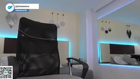 Snapshot of danteestone chatting on 01.13.26 Dante online show from 01.13.26