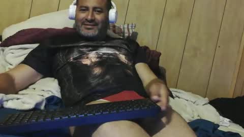 Snapshot of dantehot82 chatting on 10.20.25 dantehot82 online show from 10.20.25