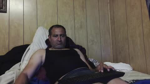 Snapshot of dantehot82 chatting on 11.13.25 dantehot82 online show from 11.13.25