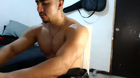 Dante Vicius online show from 11.15.25