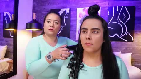 Dany And Alexa online show from 10.22.25