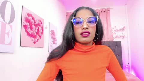 Snapshot of dany_brownie chatting on 12.30.24 hi im DanyBest Squirter here on cb online show from 12.30.24