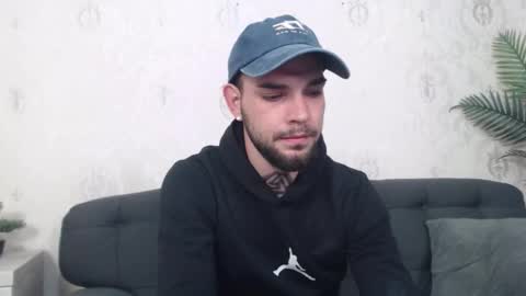 Snapshot of danyelcarter chatting on 10.03.25 Danyel online show from 10.03.25