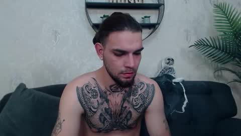 Snapshot of danyelcarter chatting on 10.17.25 Danyel online show from 10.17.25