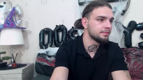 Snapshot of danyelcarter chatting on 10.19.25 Danyel online show from 10.19.25