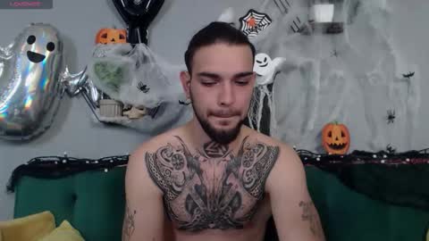 Snapshot of danyelcarter chatting on 10.24.25 Danyel online show from 10.24.25