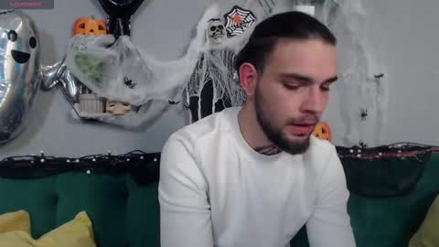 Snapshot of danyelcarter chatting on 10.25.25 Danyel online show from 10.25.25