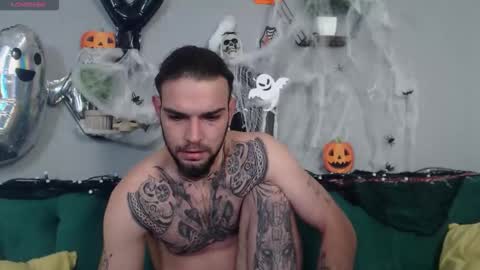 Snapshot of danyelcarter chatting on 10.29.25 Danyel online show from 10.29.25