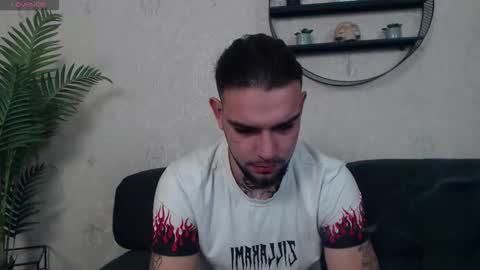 Snapshot of danyelcarter chatting on 11.03.25 Danyel online show from 11.03.25