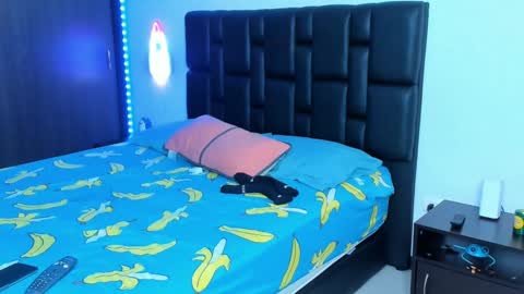 danyfitguy_ online show from 12.05.24