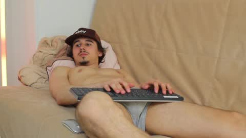 Snapshot of danyx__ chatting on 05.05.26 Dany online show from 05.05.26