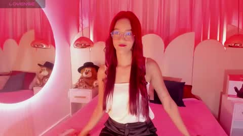 Daphne online show from 02.25.25