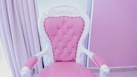 Snapshot of daphne_fox_ chatting on 01.12.25 Daphne  online show from 01.12.25