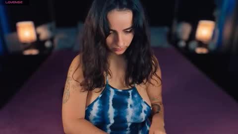 Agatha  online show from 10.04.25