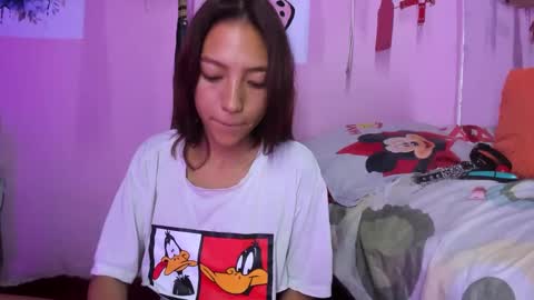 Snapshot of daphneandrade chatting on 02.17.25 daphneandrade online show from 02.17.25
