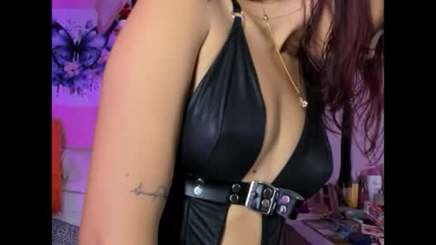 Snapshot of daphneandrade chatting on 03.01.25 daphneandrade online show from 03.01.25