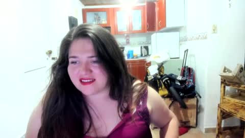 Snapshot of daphnegirlsexxy chatting on 06.13.26 daphnegirlsexxy online show from 06.13.26