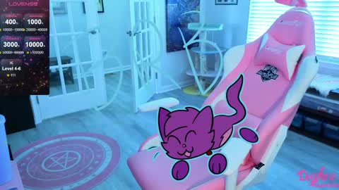 Daphne Madison online show from 06.06.26
