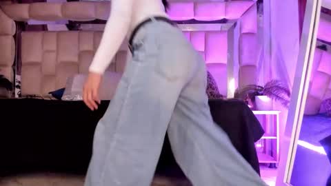 Daphne online show from 09.21.25