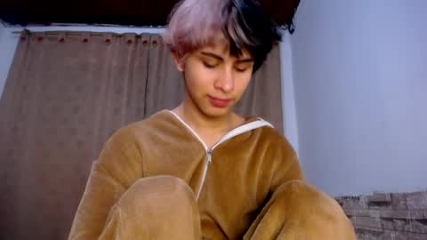 DARA online show from 04.05.26