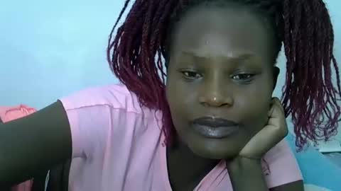 Snapshot of darberry21 chatting on 03.05.25 ESTHER online show from 03.05.25