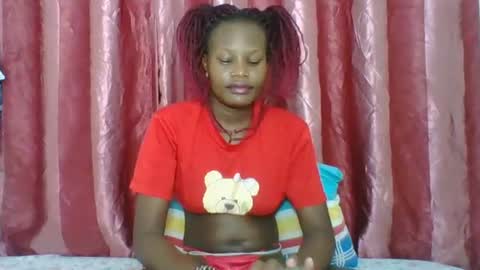 Snapshot of darberry21 chatting on 03.11.25 ESTHER online show from 03.11.25