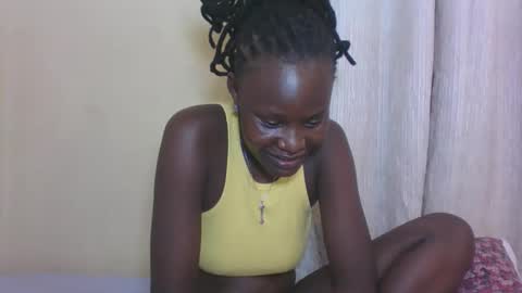 Snapshot of darberry21 chatting on 09.15.25 ESTHER online show from 09.15.25