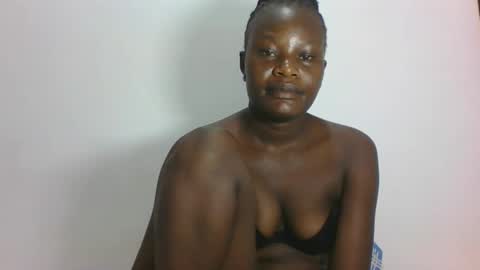 ESTHER online show from 04.09.26