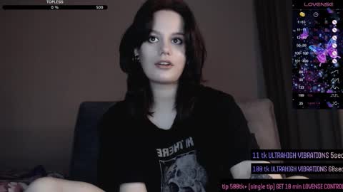 Snapshot of darcyie1ove chatting on 11.05.25 Darcy online show from 11.05.25