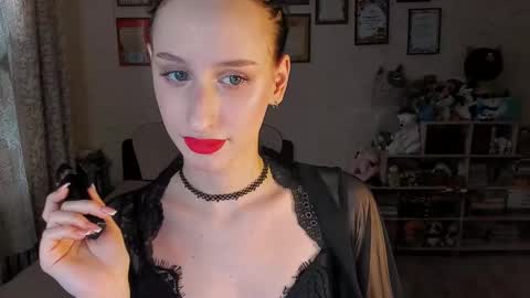 Darcy Siren online show from 01.23.25