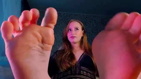 Snapshot of darcysiren chatting on 10.10.25 Darcy Siren online show from 10.10.25