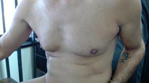 Snapshot of daringdee75 chatting on 01.07.25 DaringDee75 online show from 01.07.25