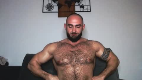 Dario  Muscel King online show from 12.18.25