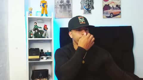 Darius Phoenix  online show from 12.03.24