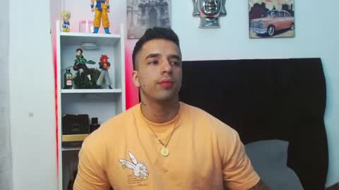 Darius Phoenix  online show from 12.11.24