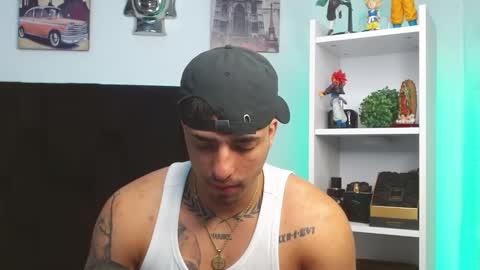 Darius Phoenix  online show from 01.29.25