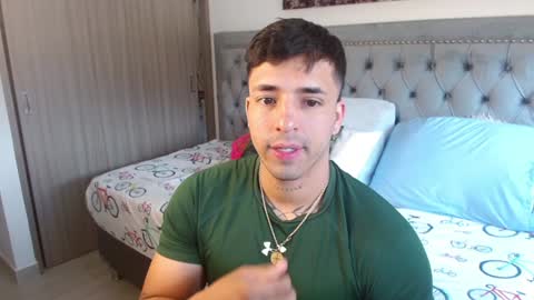 Darius Phoenix  online show from 02.02.25