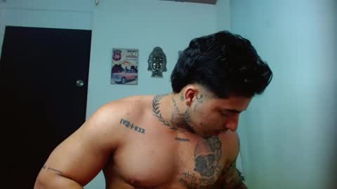 Darius Phoenix  online show from 09.09.25