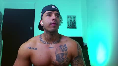 Darius Phoenix  online show from 09.12.25