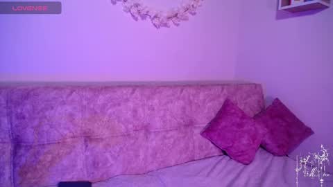 Dark online show from 11.20.25