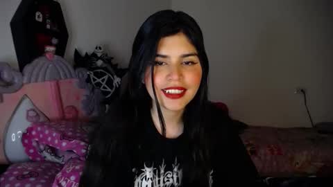 Moony online show from 12.14.25