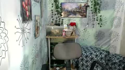 yushico online show from 02.24.25