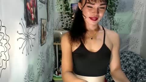 yushico online show from 02.25.25
