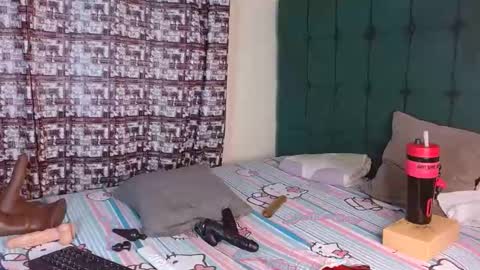 Snapshot of dark_chocolate0 chatting on 10.15.25 becky online show from 10.15.25