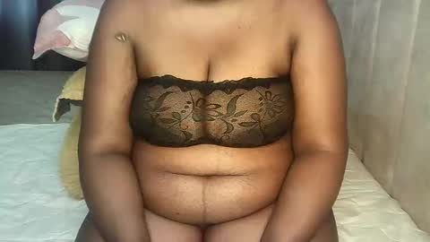 Snapshot of dark_desireone chatting on 12.19.25 jabergal online show from 12.19.25