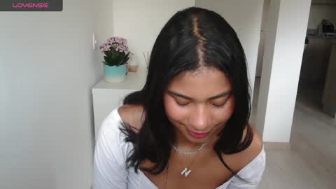 Snapshot of dark_enchantress_ chatting on 12.14.24 Sofia online show from 12.14.24
