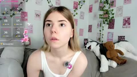 Snapshot of dark_ester chatting on 06.18.26 Ester online show from 06.18.26