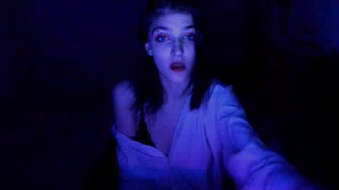 Snapshot of dark_horny_witch chatting on 09.10.25 Rina online show from 09.10.25