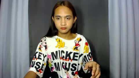 Snapshot of dark_hurohuro19 chatting on 11.12.25 LIANNA online show from 11.12.25