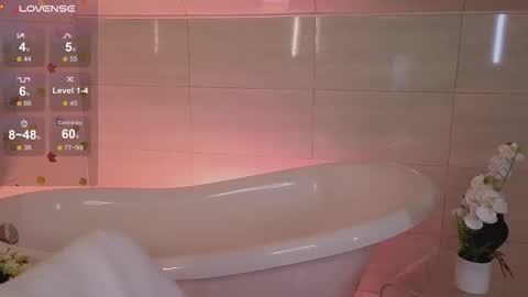 Lola online show from 10.07.25